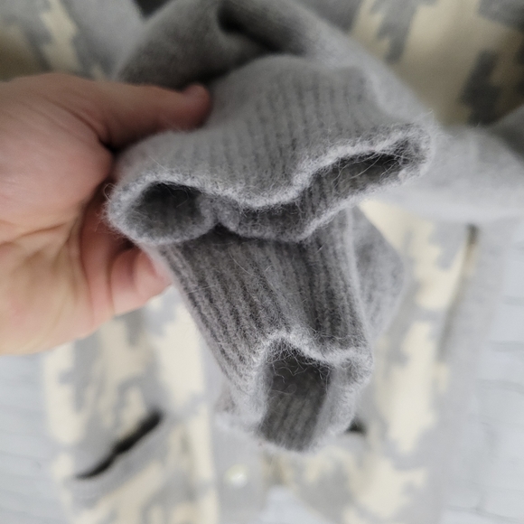 VALERIE STEVENS | vintage lambswool & angora blend 5 button cardigan sweater - Picture 4 of 10